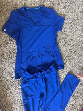 Scrubstar Royal Blue V-Neck Scrub Top and Pants Set